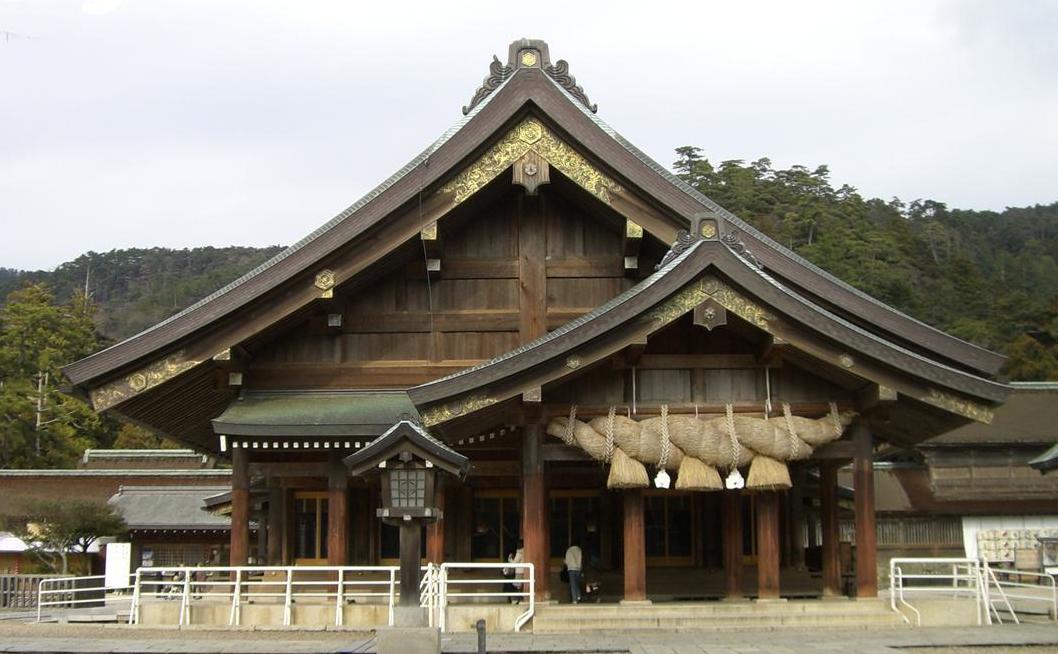 Haiden at Izumo Shrine
